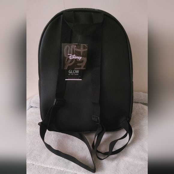 BNWT Disney Bioworld Halloween Mickey And Minnie Ghost Glow In The Dark Backpack - Picture 2 of 3
